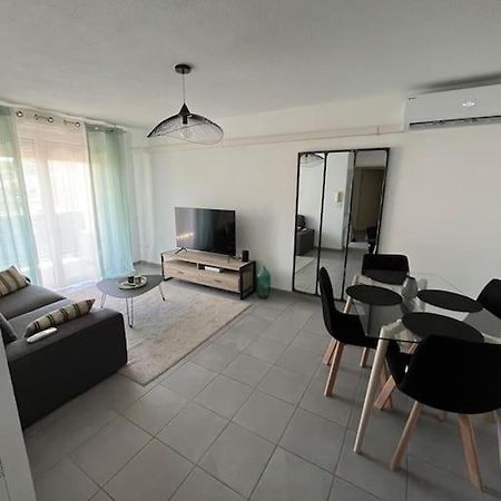Joli Appt 45 M2 Avec Terrasse Apartment ลูเนล ภายนอก รูปภาพ