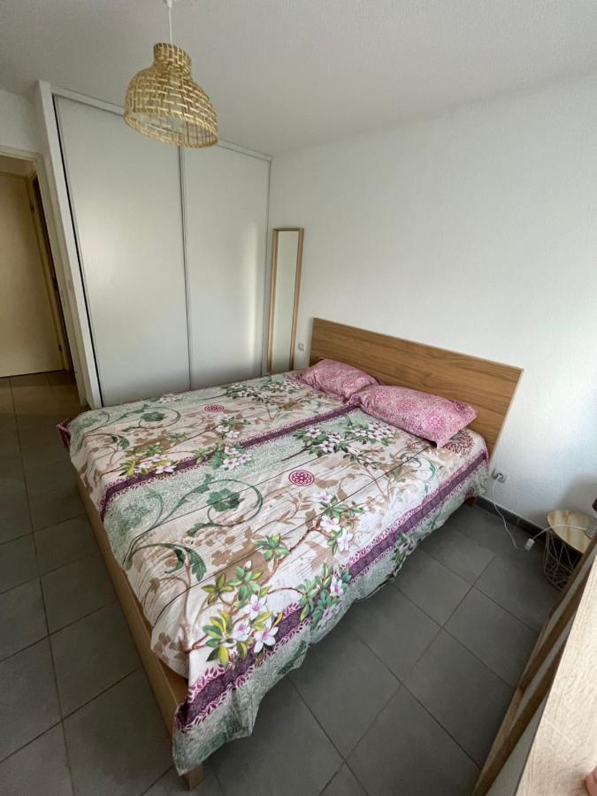 Joli Appt 45 M2 Avec Terrasse Apartment ลูเนล ภายนอก รูปภาพ